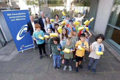 Übergabe in der Schule