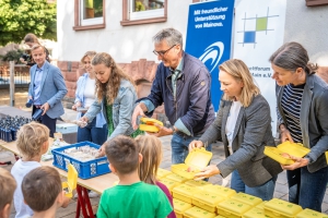 20 Jahre Brotbox Aktion  MENZEL-24 m